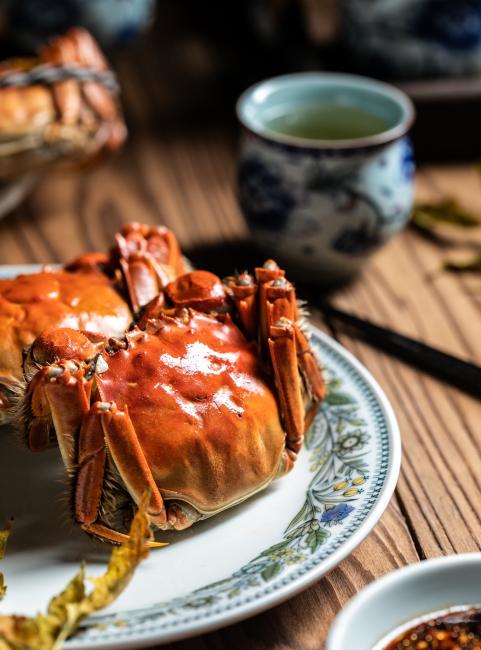 【香港 | 2024 大閘蟹特集】【大閘蟹季節限定】華麗「蟹」逅盛宴|龍苑中菜廳|香港金域假日酒店Holiday Inn